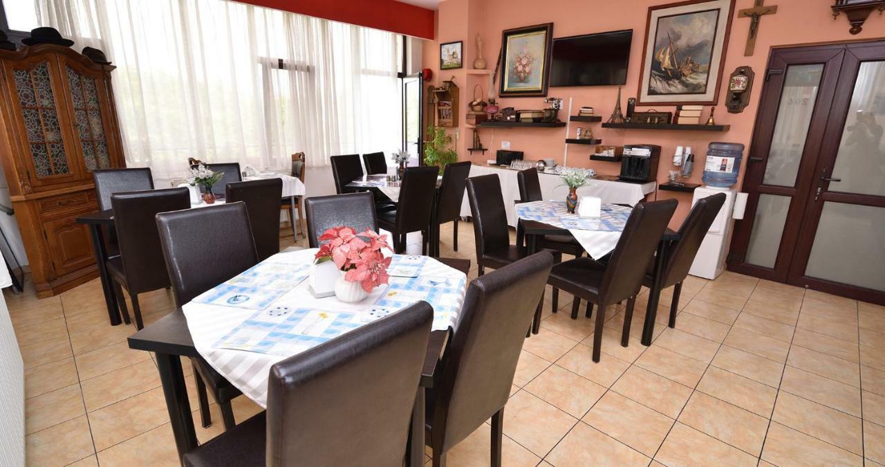Hotel Taco Bucharest Luaran gambar