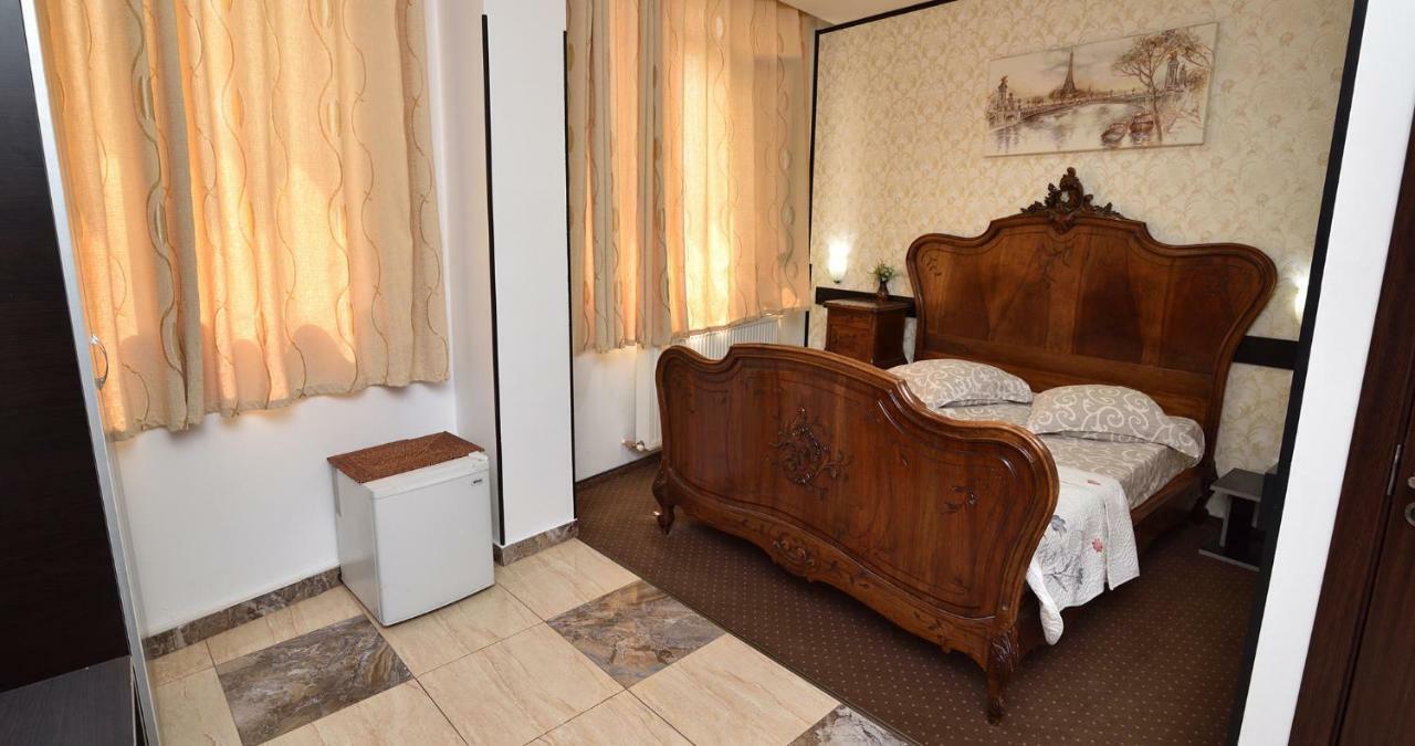 Hotel Taco Bucharest Luaran gambar