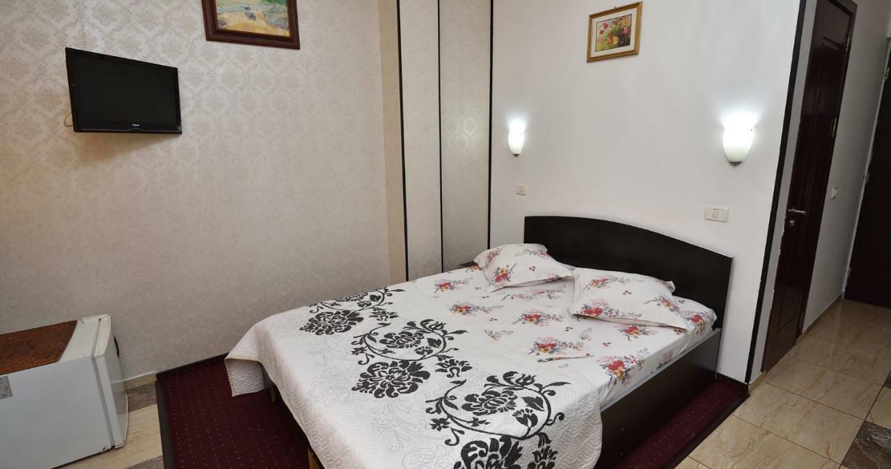Hotel Taco Bucharest Luaran gambar