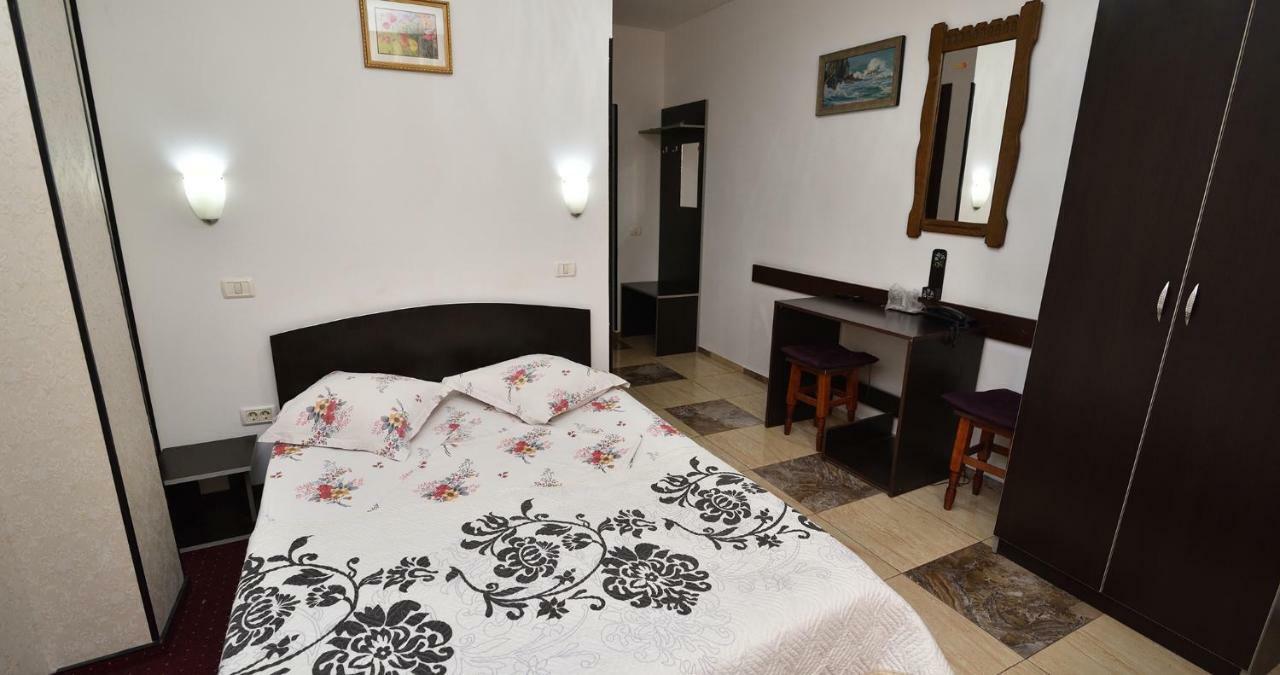 Hotel Taco Bucharest Luaran gambar
