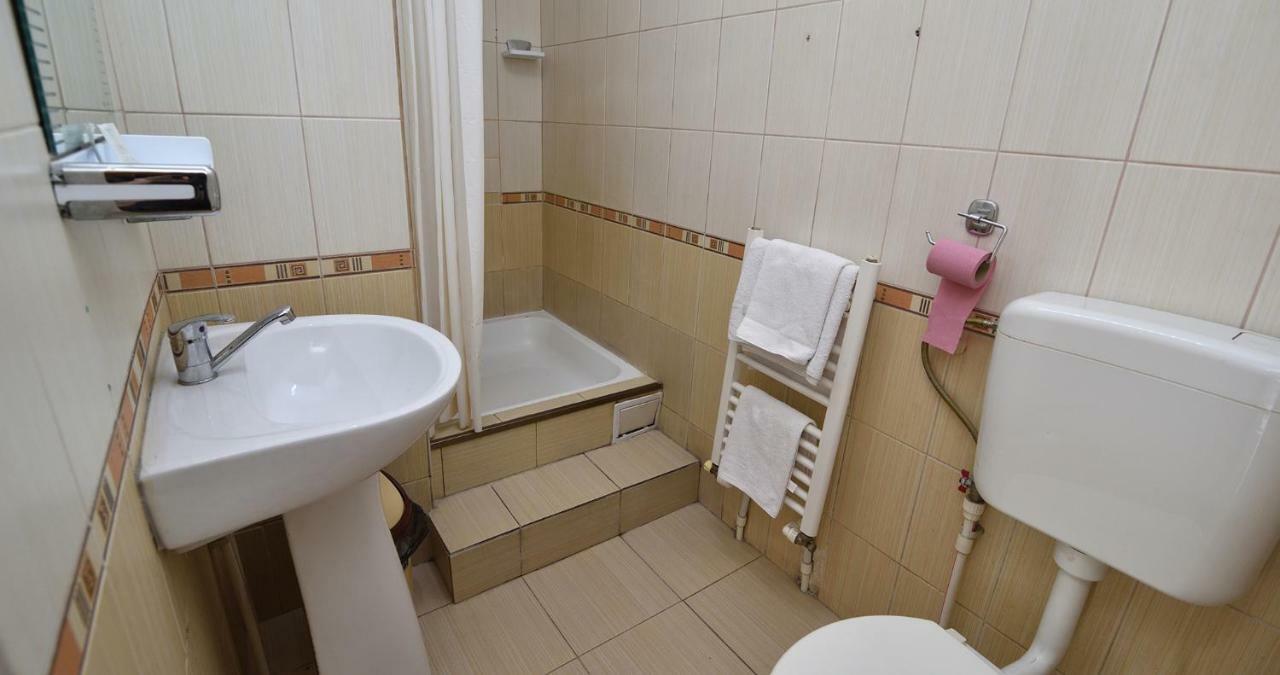 Hotel Taco Bucharest Luaran gambar