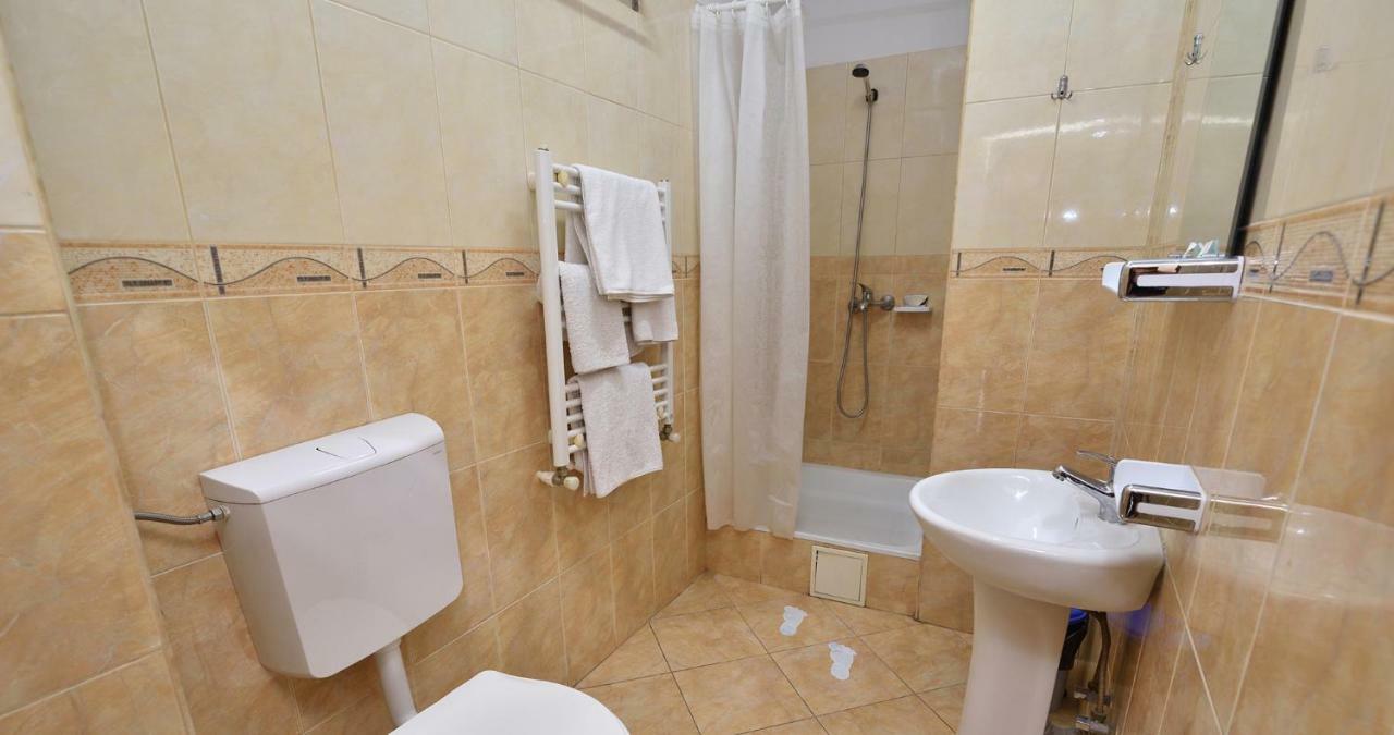 Hotel Taco Bucharest Luaran gambar